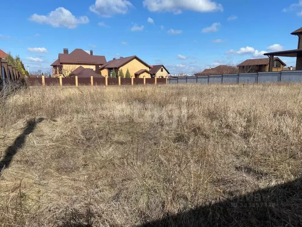 Участок в Белгородская область, Белгородский муниципальный округ, пос. ... - Фото 1