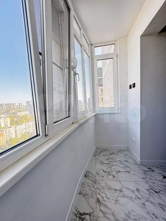2-к. квартира, 65 м, 23/25 эт. - Фото 1