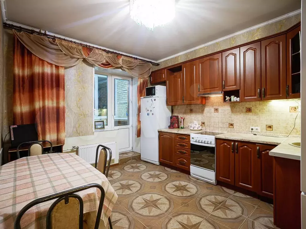 2-к. квартира, 83 м, 8/16 эт. - Фото 1