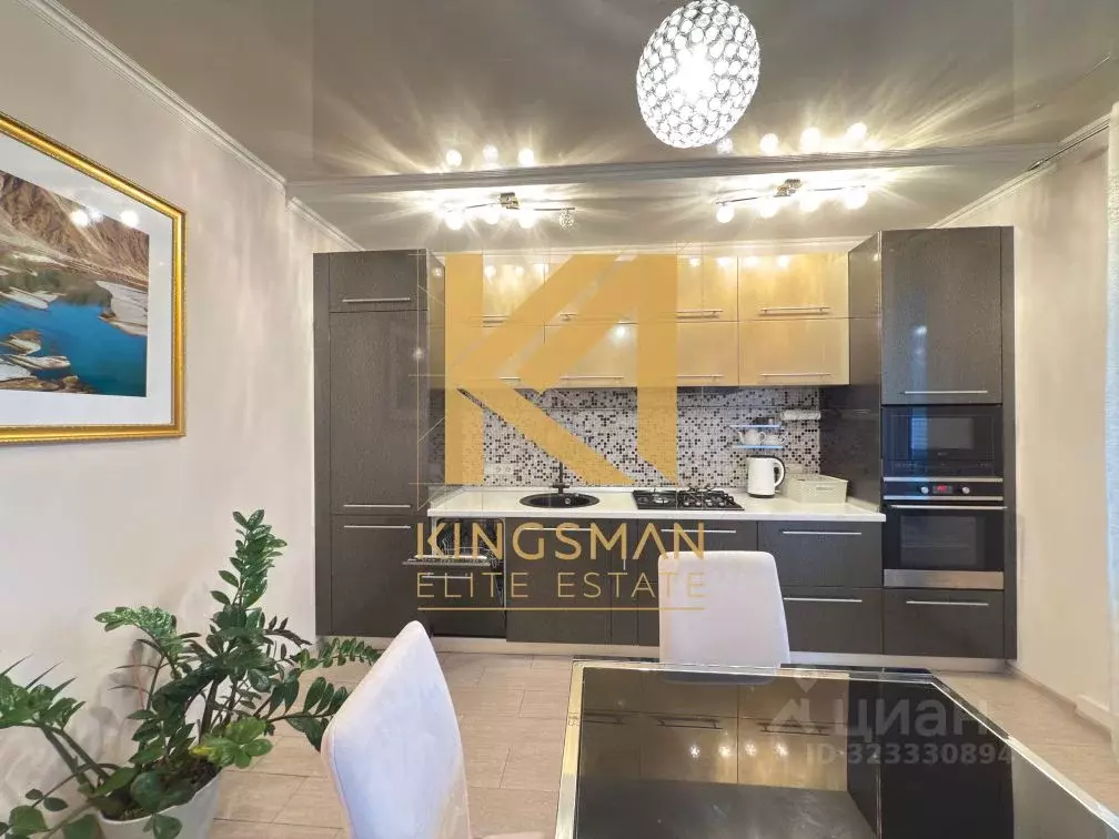 3-к кв. Саратовская область, Саратов Валовая ул., 30/32 (90.0 м) - Фото 2