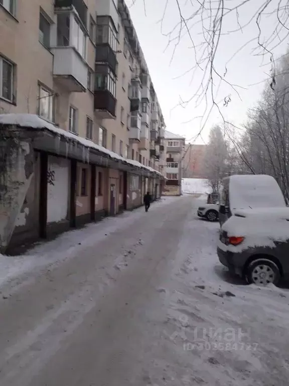 Торговая площадь в Архангельская область, Архангельск Ленинградский ... - Фото 0