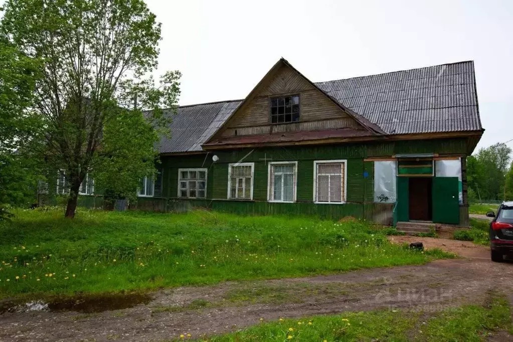 Торговая площадь в Новгородская область, Маловишерский район, ... - Фото 1