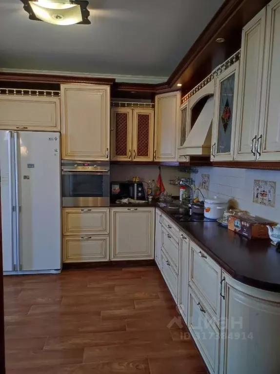 3-к кв. Самарская область, Тольятти ул. Маршала Жукова, 52 (100.0 м) - Фото 0