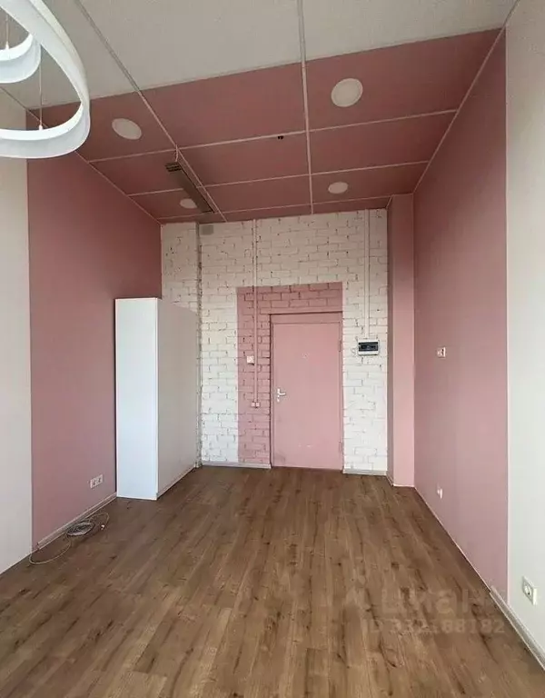 Офис в Свердловская область, Екатеринбург ул. Крестинского, 35 (19 м) - Фото 2
