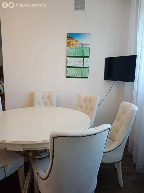 3-комнатная квартира: Бердск, Изумрудный городок, 1 (192 м) - Фото 2