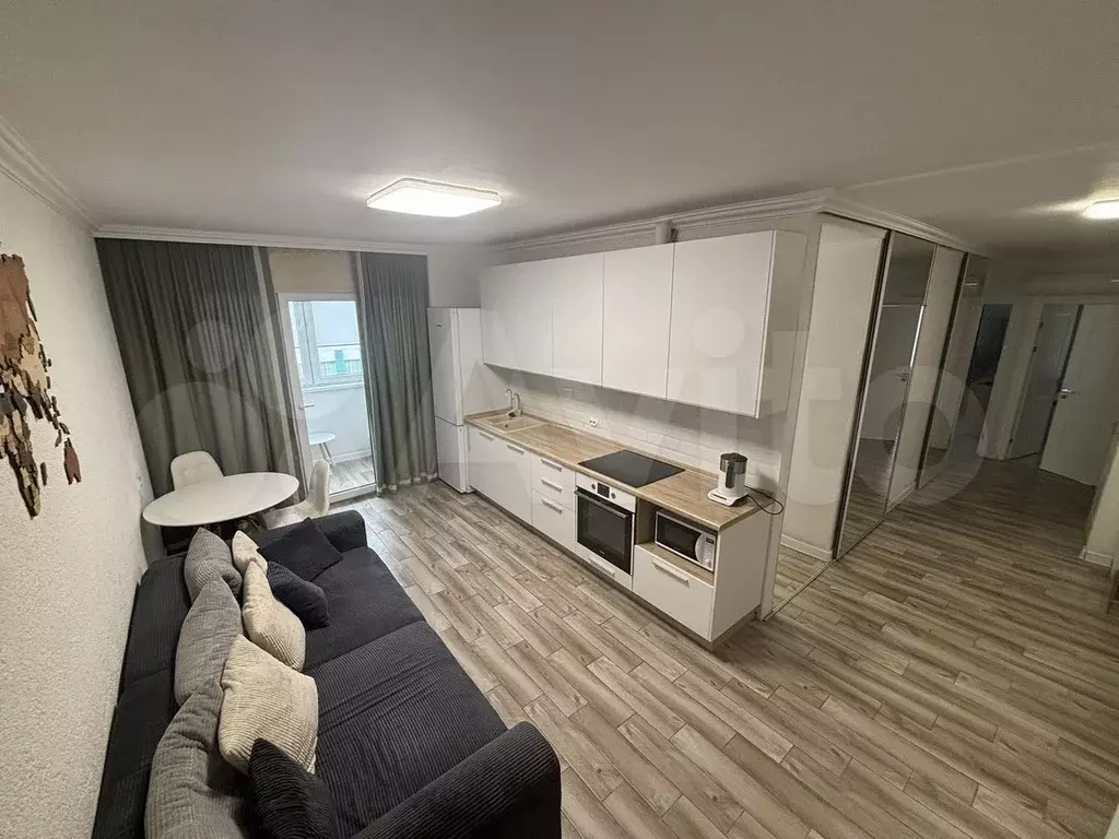 4-к. квартира, 69,5 м, 4/10 эт. - Фото 0