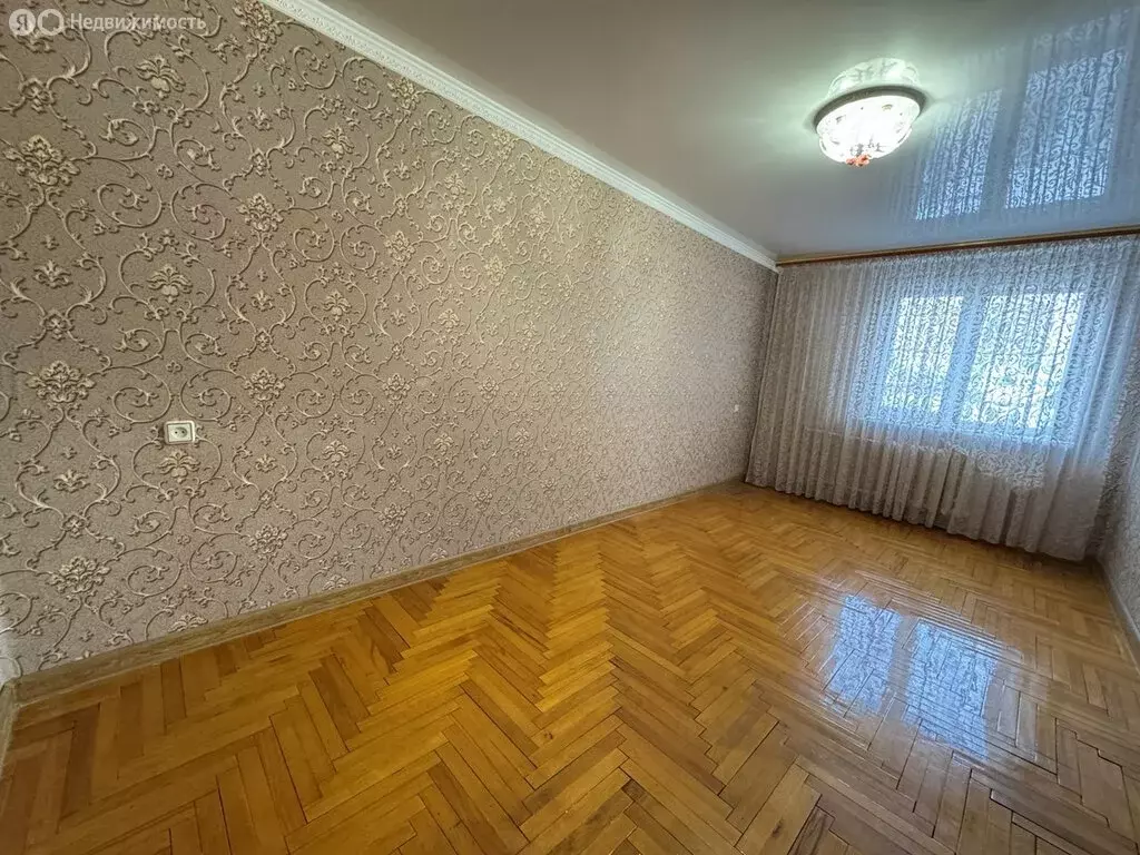 3-комнатная квартира: Нальчик, Профсоюзная улица, 220 (87 м) - Фото 1