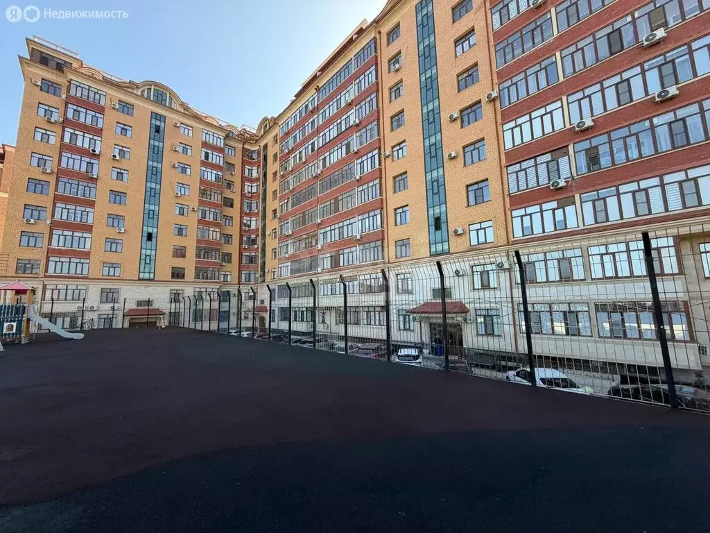 1-комнатная квартира: Махачкала, улица Юсупова, 65 (53 м) - Фото 2