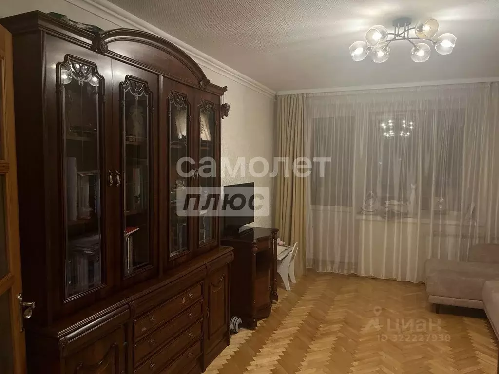 3-к кв. Курская область, Курск ул. Дзержинского, 65/2 (92.0 м) - Фото 1