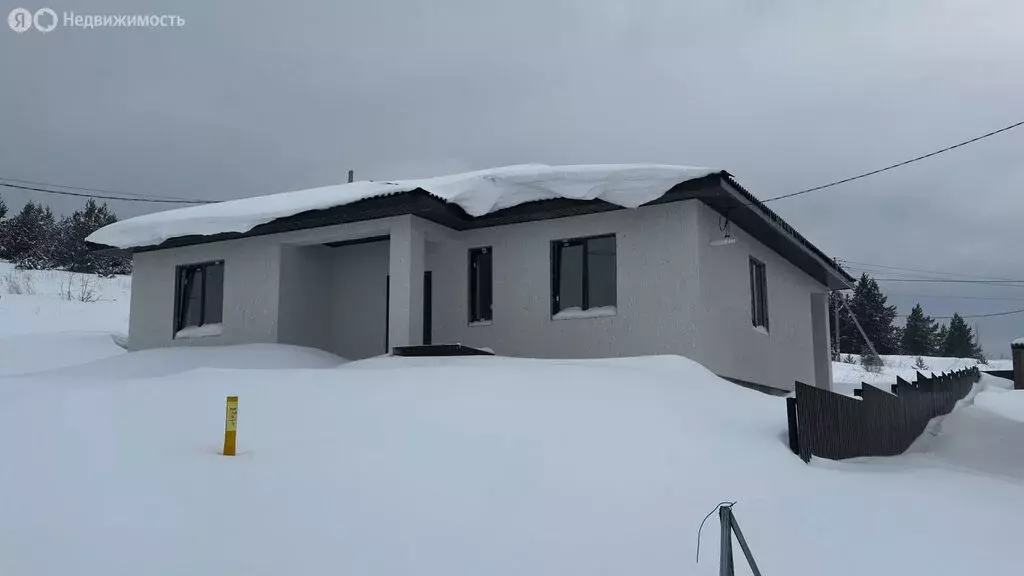 Дом в Октябрьский, проезд Буровиков (120 м) - Фото 2