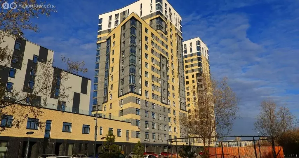 Квартира-студия: Тюмень, улица Ю.-Р.Г. Эрвье, 38 (27.3 м) - Фото 0