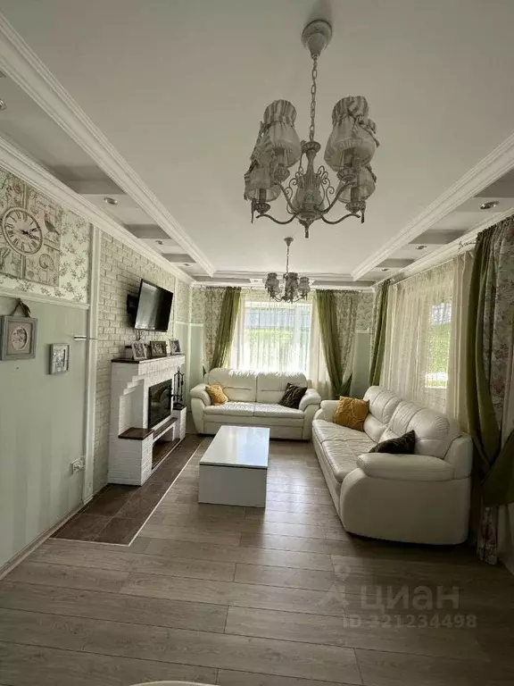 Дом в Брянская область, Брянск пер. Каманина, 12А (200 м) - Фото 2