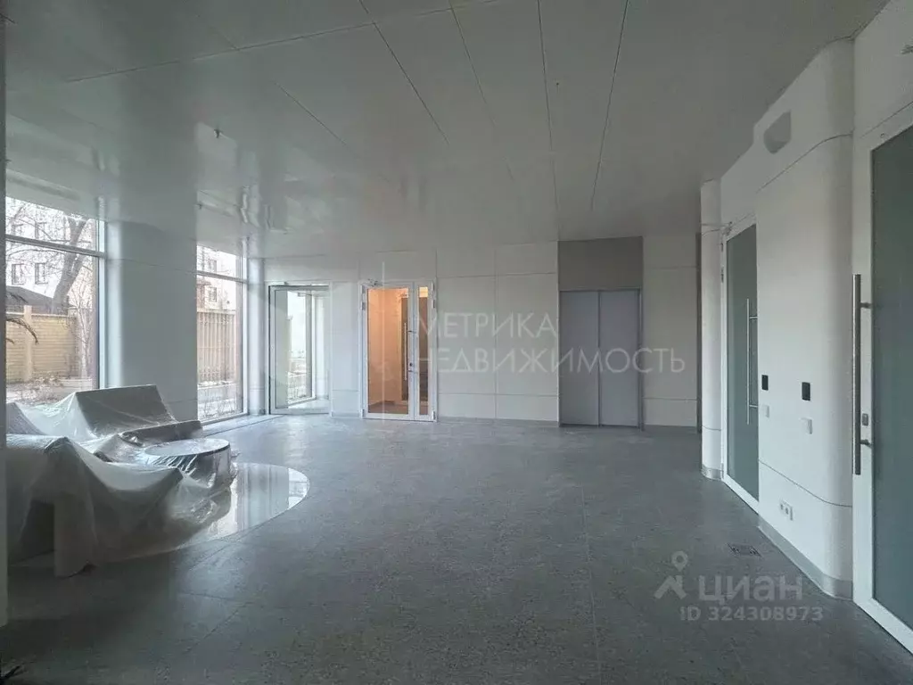 1-к кв. Тюменская область, Тюмень Первомайская ул., 8 (51.3 м) - Фото 1