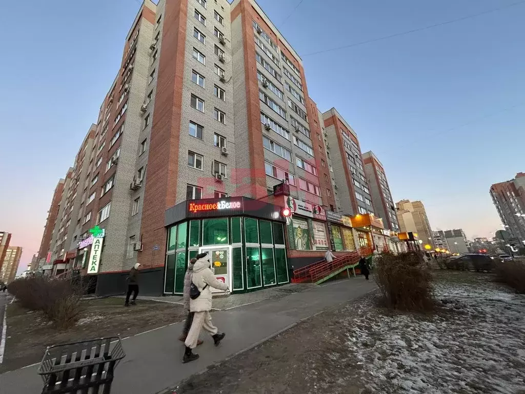 Торговая площадь в Тюменская область, Тюмень ул. Станислава ... - Фото 1