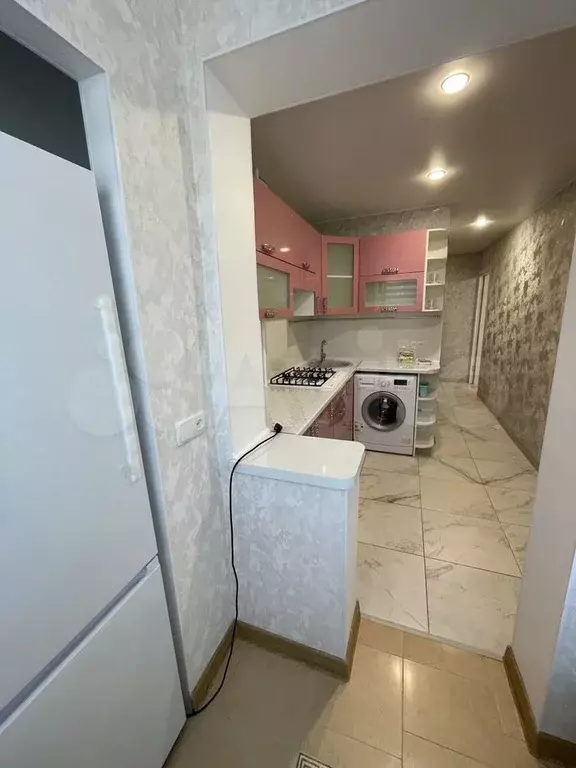 1-к. квартира, 40 м, 4/5 эт. - Фото 1
