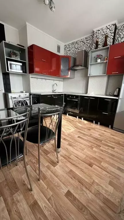 1-к кв. Красноярский край, Красноярск Взлетка мкр, ул. Батурина, 30к2 ... - Фото 0