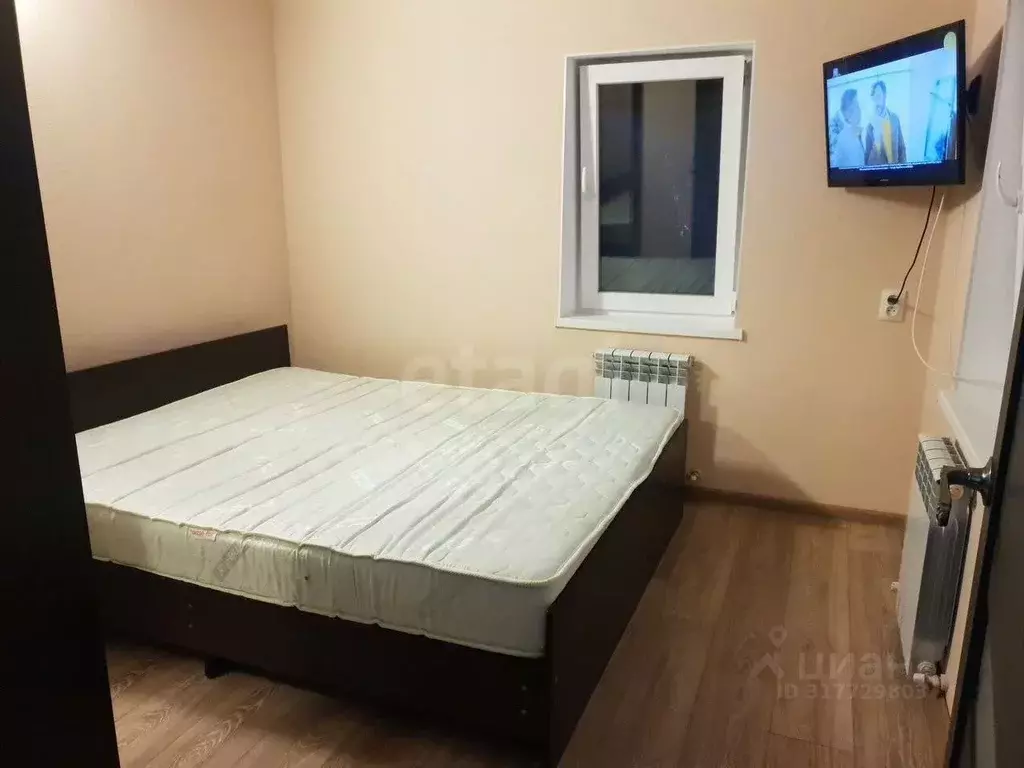 Дом в Крым, Симферополь ул. Фестивальная (74 м) - Фото 1