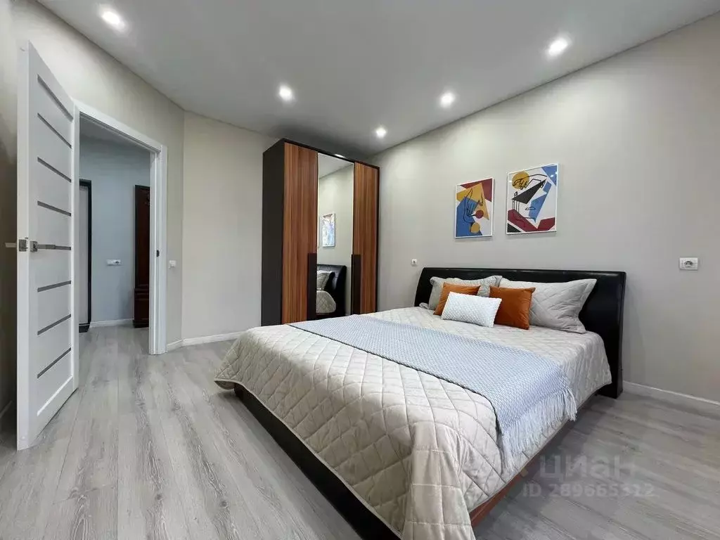 2-к кв. Бурятия, Улан-Удэ ул. Смолина, 67к1 (62.0 м) - Фото 1
