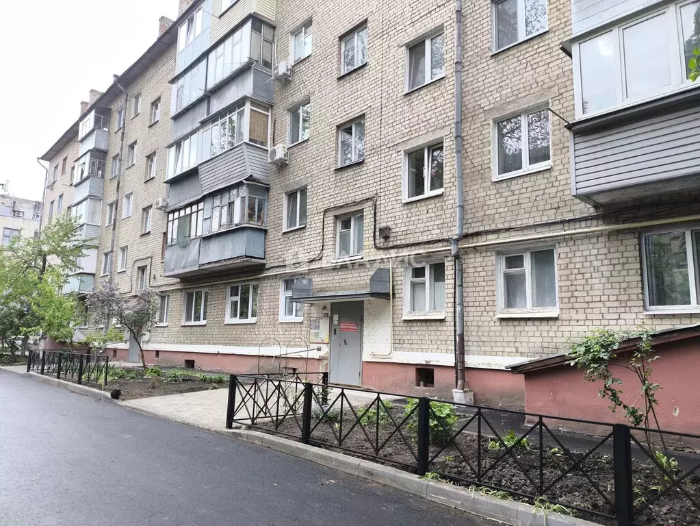 2-комнатная квартира: Белгород, Садовая улица, 49 (46.4 м) - Фото 1