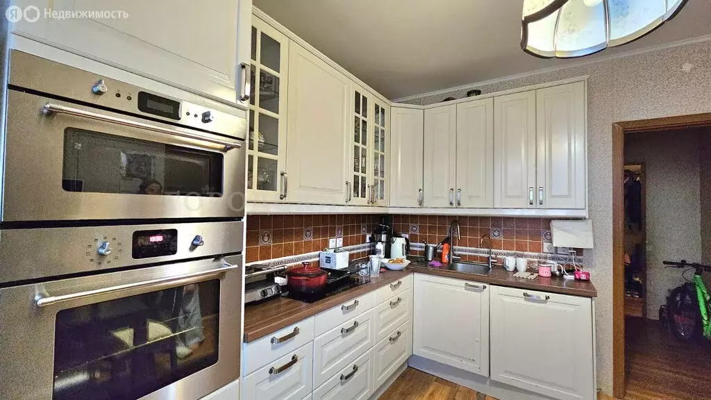 3-комнатная квартира: Химки, проспект Мельникова, 19 (87.42 м) - Фото 1