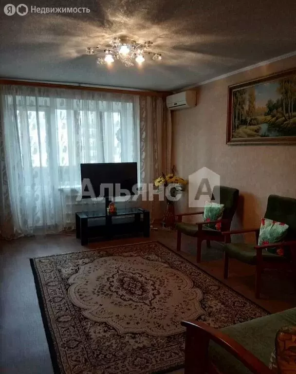 2-комнатная квартира: Каменск-Шахтинский, улица Героев Пионеров, 83 ... - Фото 2