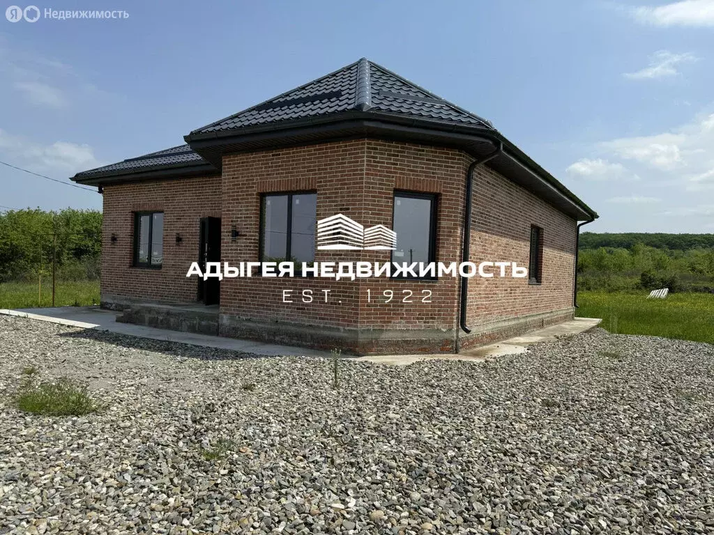 Дом в Майкоп, улица Цуга Теучежа (116 м) - Фото 1