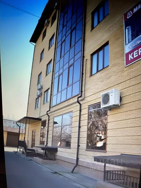 Торговая площадь в Краснодарский край, Армавир Новороссийская ул., 3 ... - Фото 2