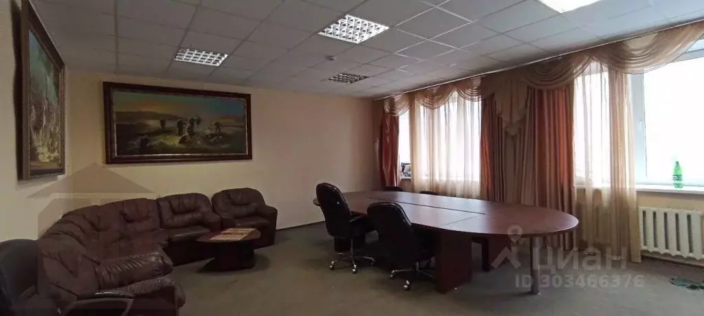 Офис в Тверская область, Тверь ул. Дмитрия Донского, 35А (42 м) - Фото 1