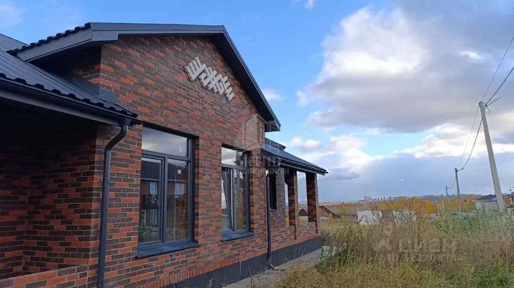 Дом в Красноярский край, Емельяновский район, Шуваевский сельсовет, ... - Фото 1