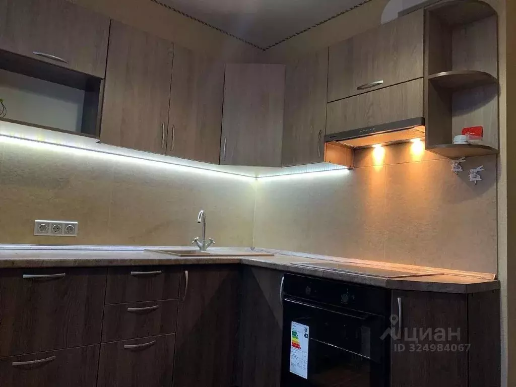 1-к кв. Белгородская область, Старый Оскол Юбилейный мкр,  (39.0 м) - Фото 1