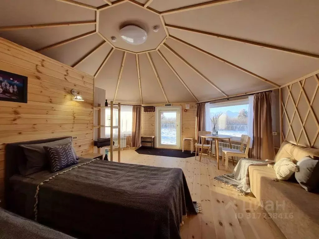 Дом в Бурятия, Тункинский район, Вышка мест.  (27 м) - Фото 1
