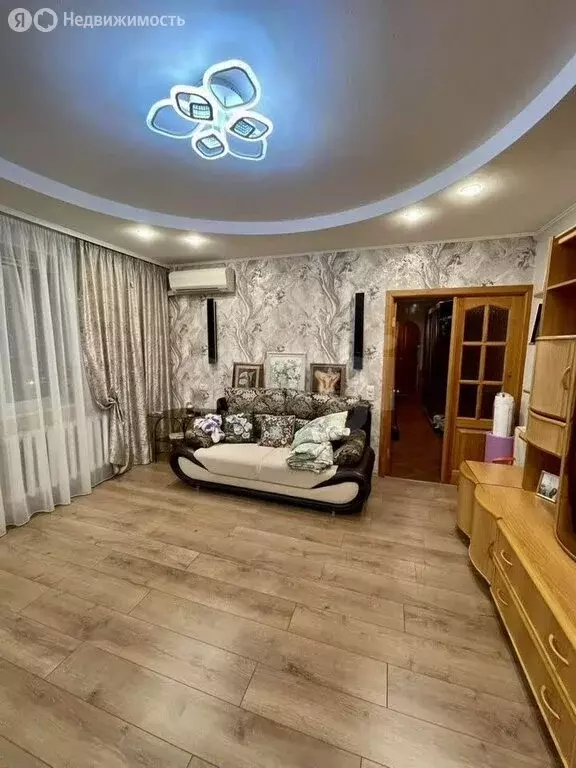 2-комнатная квартира: Пермь, улица Милиционера Власова, 15 (57 м) - Фото 2