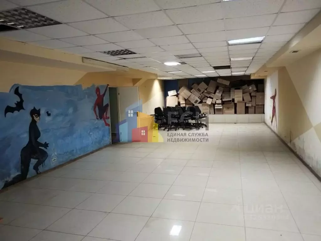 Помещение свободного назначения в Тульская область, Тула просп. ... - Фото 1