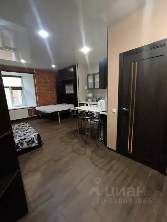 Студия Санкт-Петербург 6-я Советская ул., 10 (25.0 м) - Фото 1
