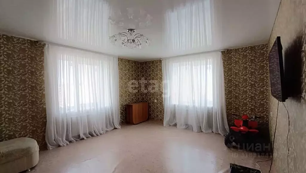 3-к кв. Башкортостан, Стерлитамак Солнечный мкр, ул. Юрматинская, 8 ... - Фото 0