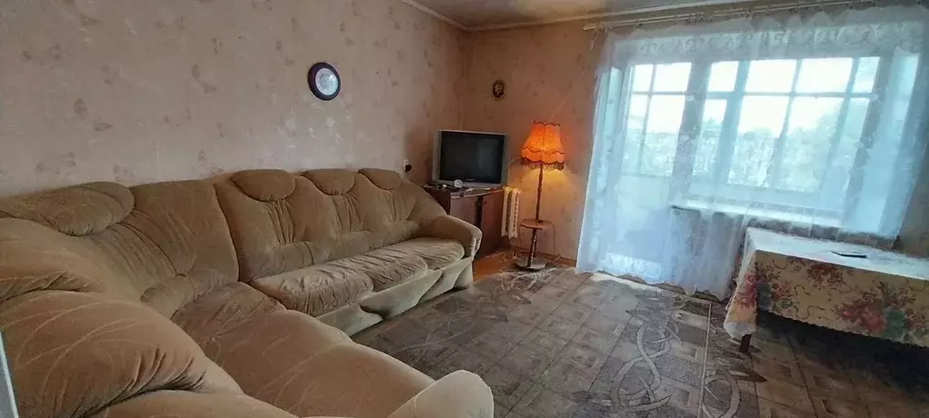 2-к кв. Ленинградская область, Тихвин 4-й мкр, 23 (52.0 м) - Фото 1