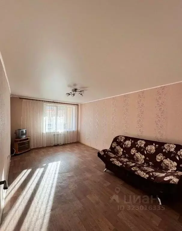 1-к кв. Башкортостан, Уфа ул. Набережная реки Уфы, 27 (42.0 м) - Фото 2