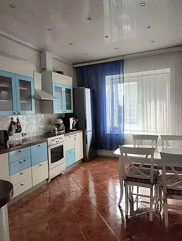 4-к кв. Хакасия, Абакан ул. Чертыгашева, 126 (170.0 м) - Фото 2