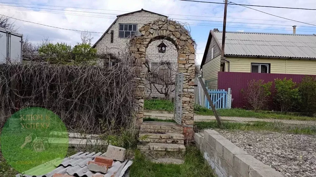 Дом в Волгоградская область, Волгоград ул. Джамбула Джабаева, 2/97 ... - Фото 1