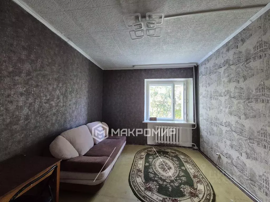 Комната Ханты-Мансийский АО, Сургут Рабочая ул., 31 (14.5 м) - Фото 1