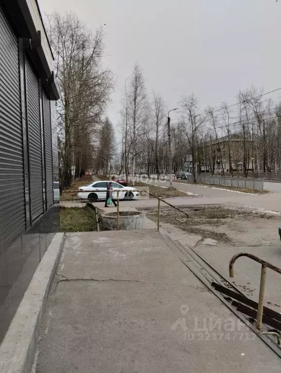 Торговая площадь в Коми, Сыктывкар ул. Мира, 7 (176 м) - Фото 1
