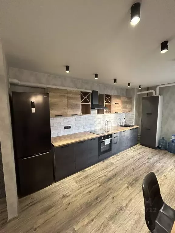 3-к кв. Астраханская область, Астрахань ул. Набережная Приволжского ... - Фото 1