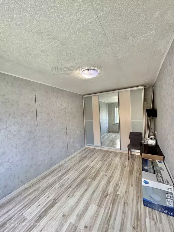 Продаётся 3-к квартира, 60 м - Фото 0