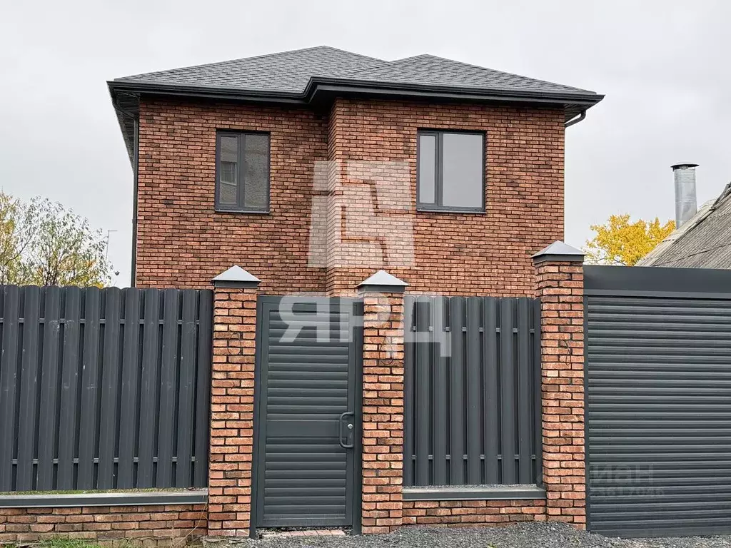 Дом в Ростовская область, Таганрог ул. 3-я Линия (160 м) - Фото 1