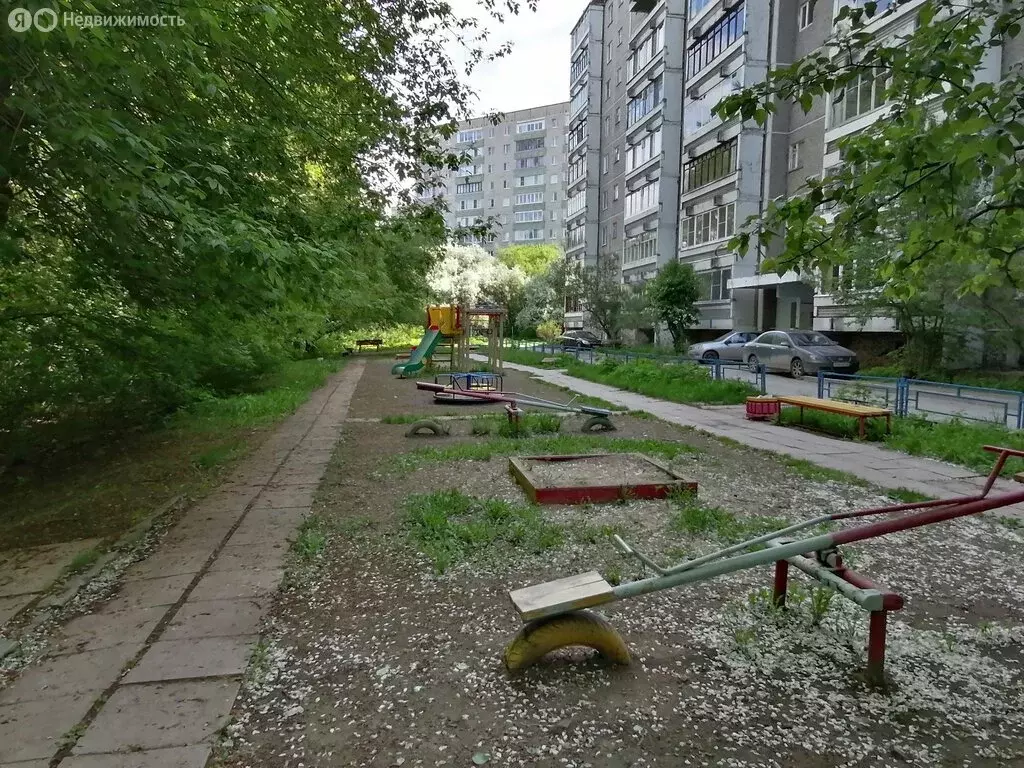 2-комнатная квартира: Екатеринбург, Исетская улица, 10 (48 м) - Фото 1