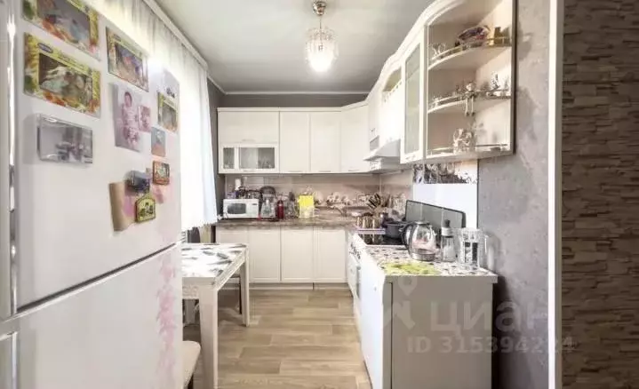 Дом в Бурятия, Улан-Удэ Заречный мкр, ул. Рукавишникова, 4 (150 м) - Фото 0