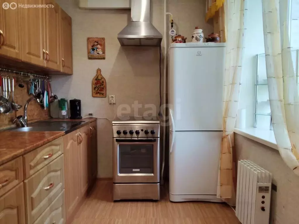3-комнатная квартира: деревня Старая Слобода, 21 (62 м) - Фото 2