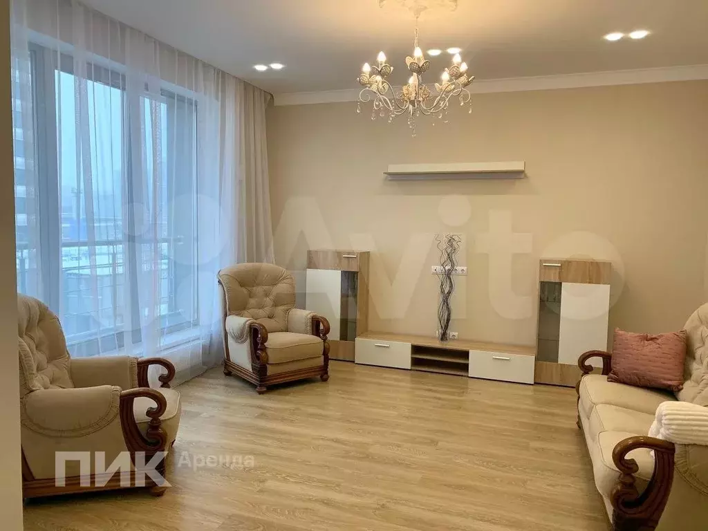 2-к. квартира, 70м, 3/8эт. - Фото 1