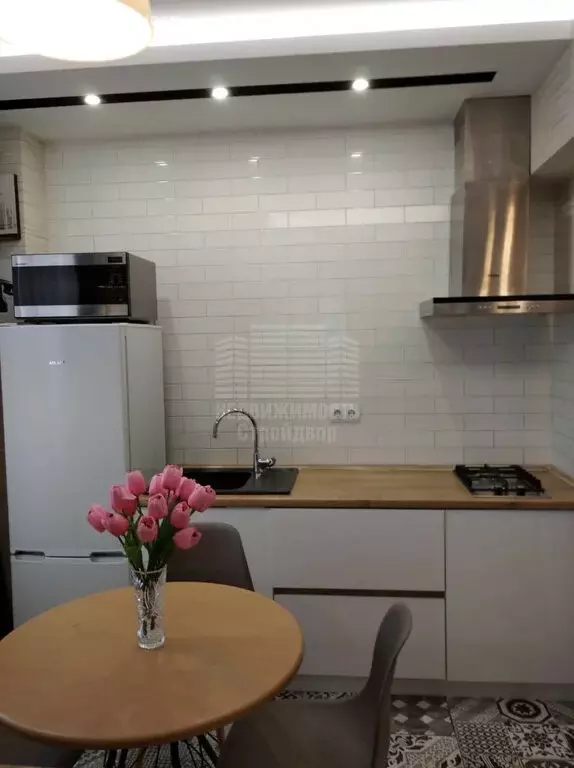 2-комнатная квартира: Таганрог, улица Ленина, 205 (49.1 м) - Фото 2