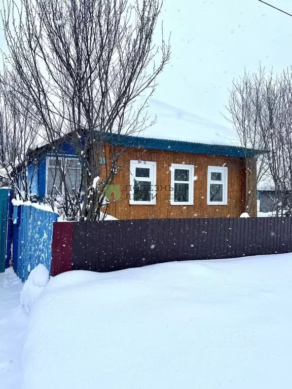 Дом в Башкортостан, Иглинский сельсовет, с. Иглино ул. Вокзальная, 33 ... - Фото 0